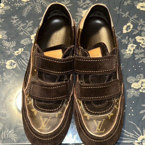 Men’s Louis Vuitton Sneakers size 8 - Picture 4 of 16
